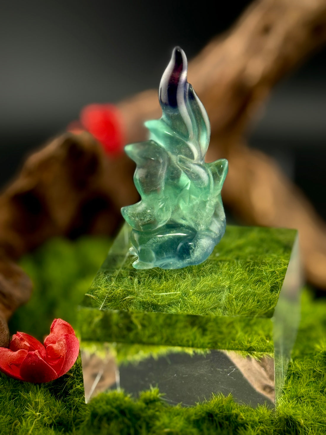 Fluorite Sitting Nine-Tail Fox Carving