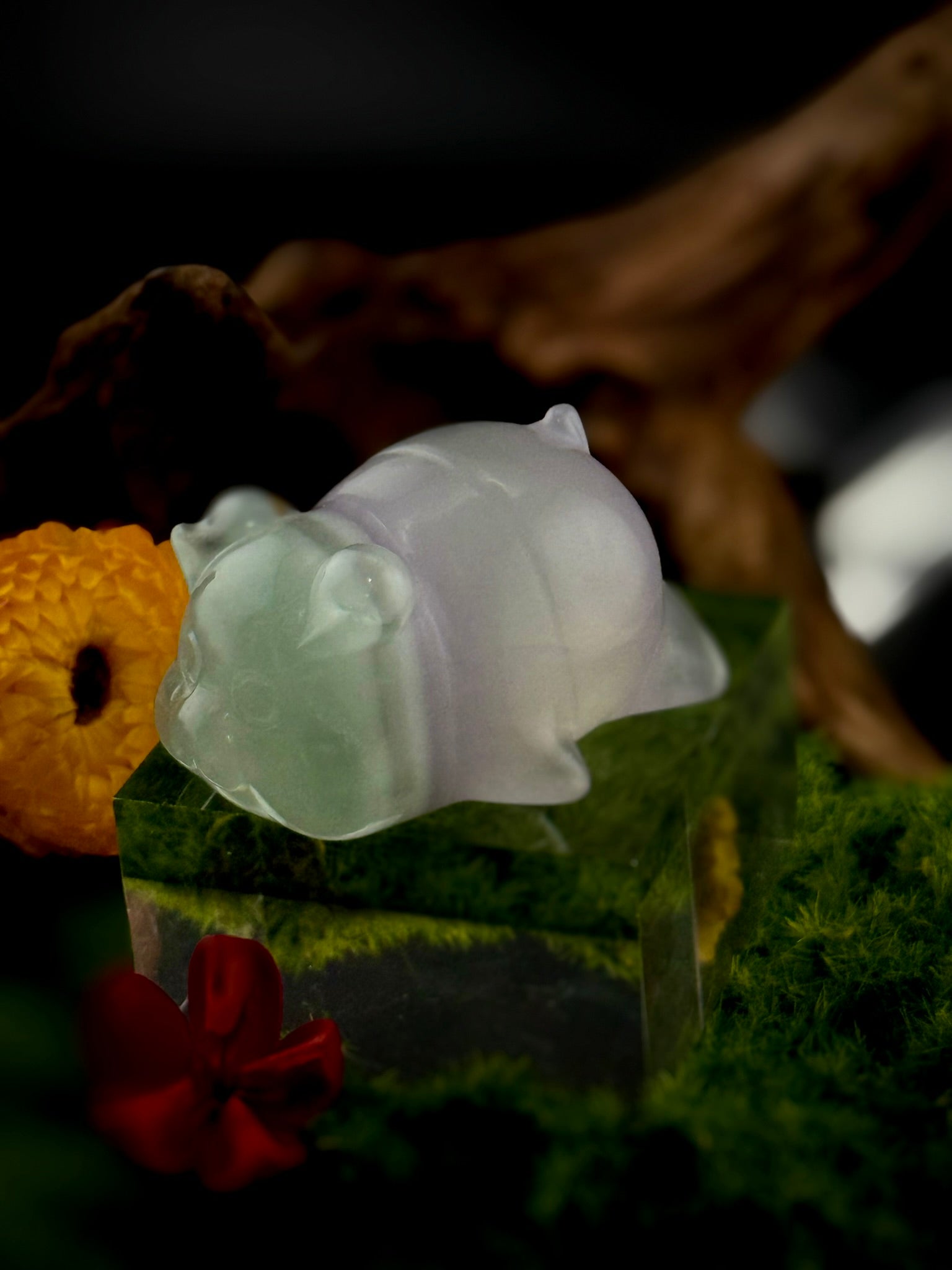 Fluorite Laying Pig Carvings
