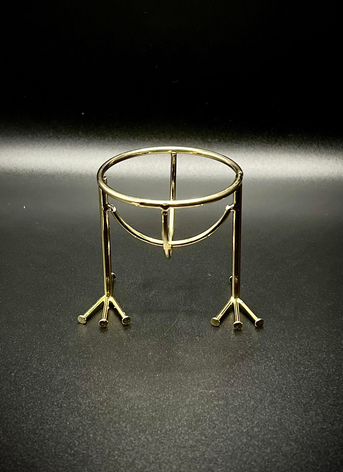 Chicken Leg Metal Sphere Stand