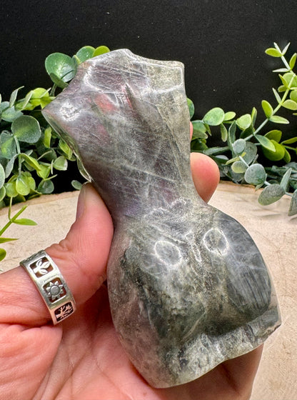 Purple Labradorite Goddess Body Carving