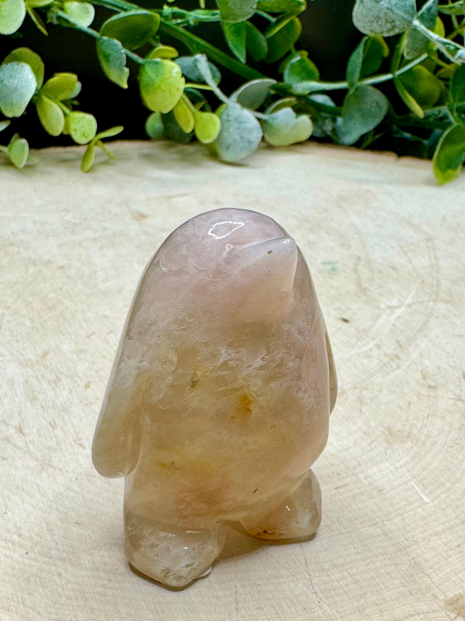 Flower Agate Penguin Carvings