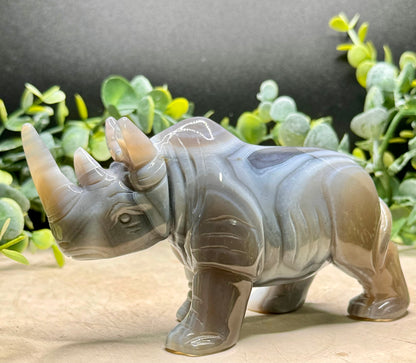 Agate Rhino Statement Carving