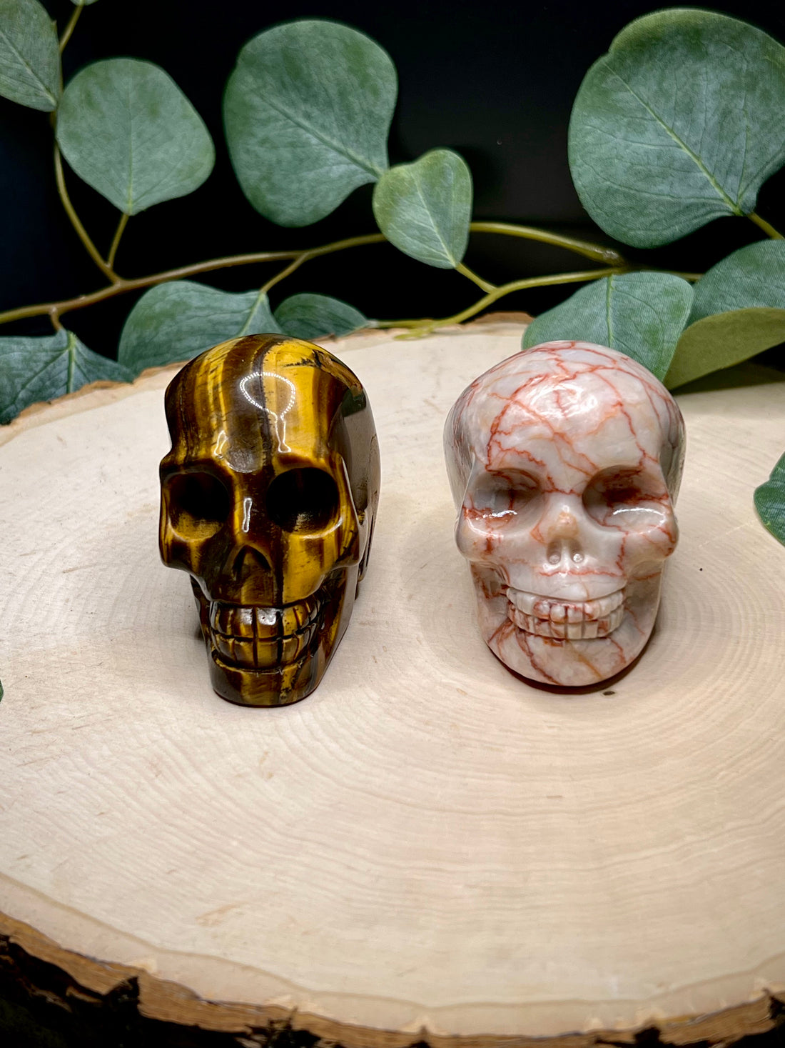 2.5 Inch Skull Carvings