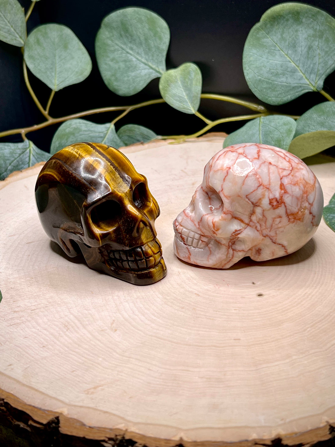 2.5 Inch Skull Carvings