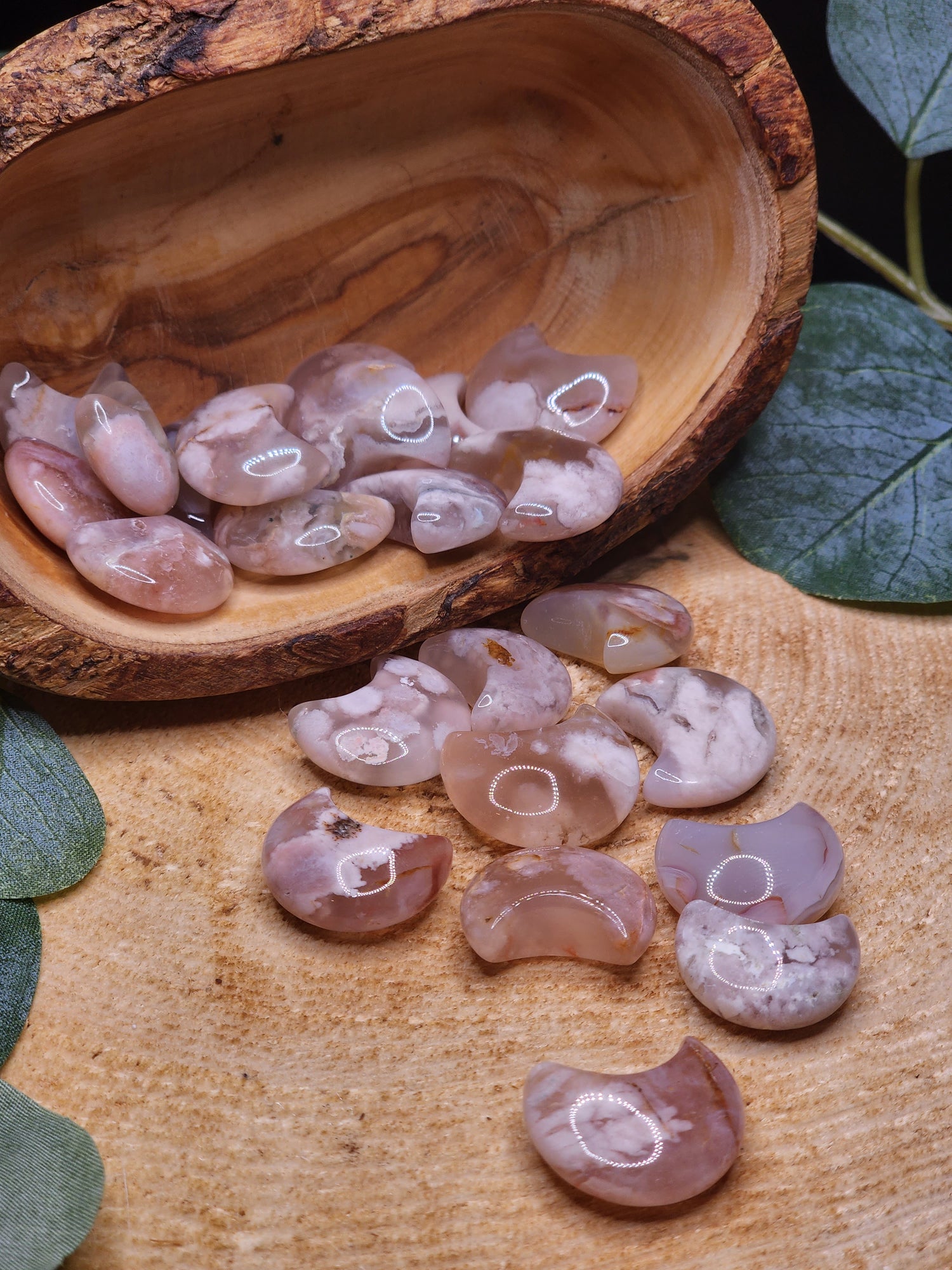 Mini Flower Agate Moon Carvings