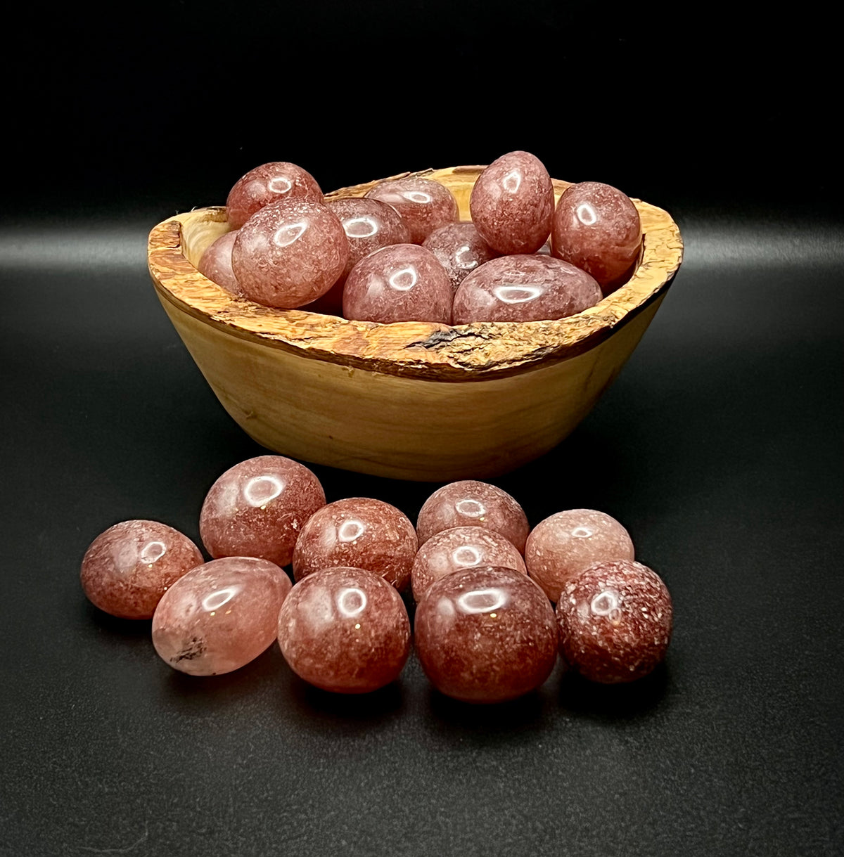 Strawberry Quartz Tumble – Large Polished Natural Stone - Still Water Crystals